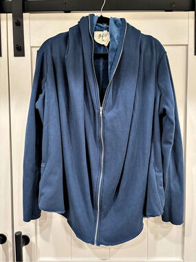 Before You Collection Blue Hooded Zip Jacket Size Large Like New